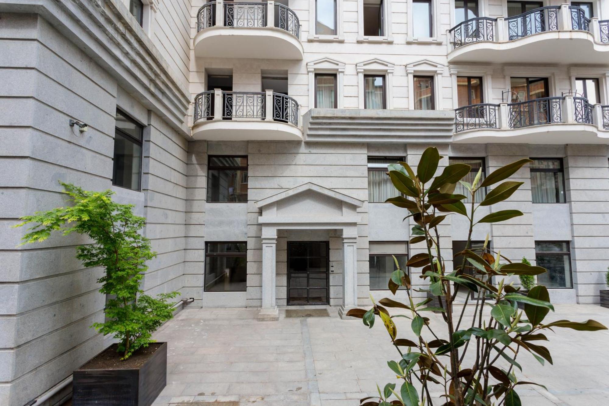The Grand Apartment Lll Tiflis Dış mekan fotoğraf
